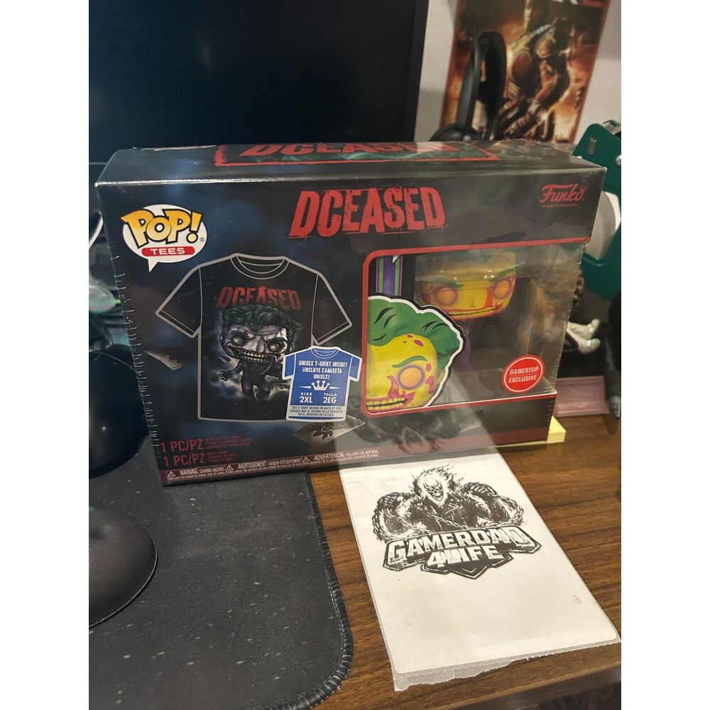 Joker Black Light Deceased Joker Funko PopTees (GAME STOP Exclusive)Size 2XL